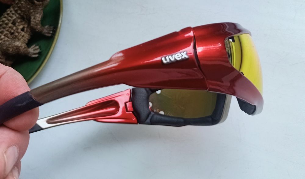 Okulary sportowe Uvex Sportstyle  211 .