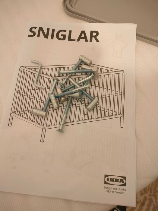 Berço + Acessórios IKEA – (menos de 6 meses de uso!) – 90€