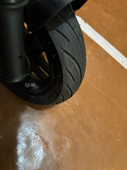 Електросамокат NIU Kick Scooter