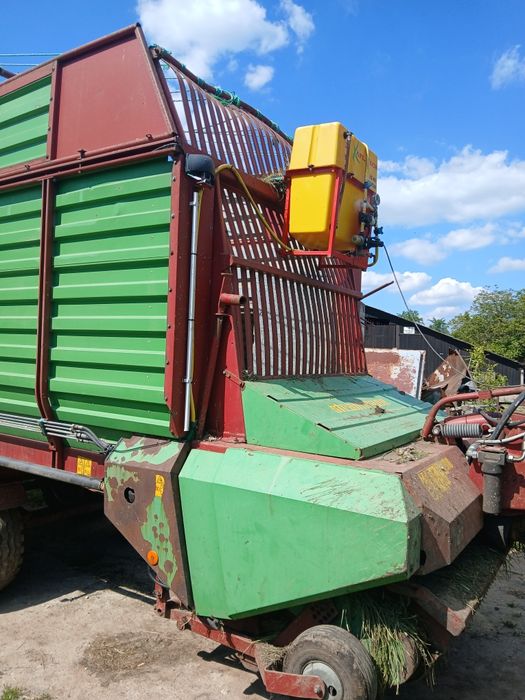 Przyczepa zbierająca