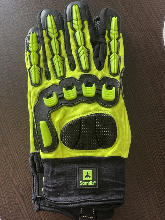 Перчатки защитные