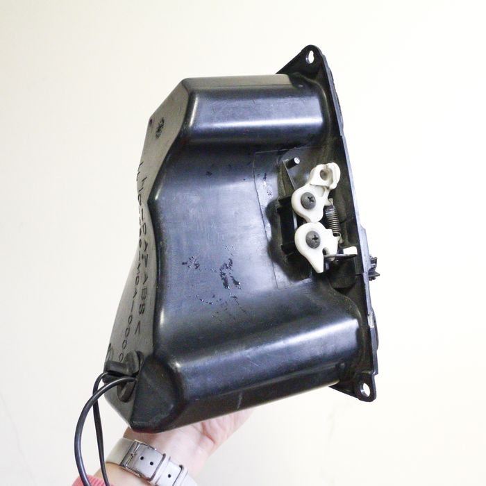 6520 Schowek przedni Lewy kokpit (01-05) Honda Goldwing GL1800