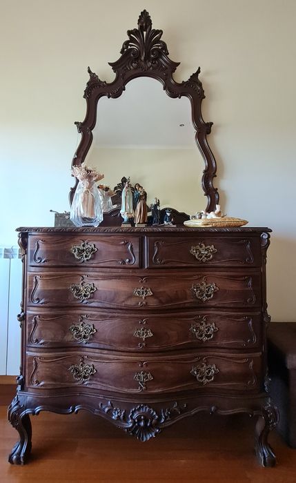 Mobilia antiga D. João V