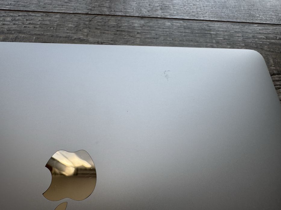 MacBook Pro 13” A1708 - 16GB/i5/512GB/Ventura