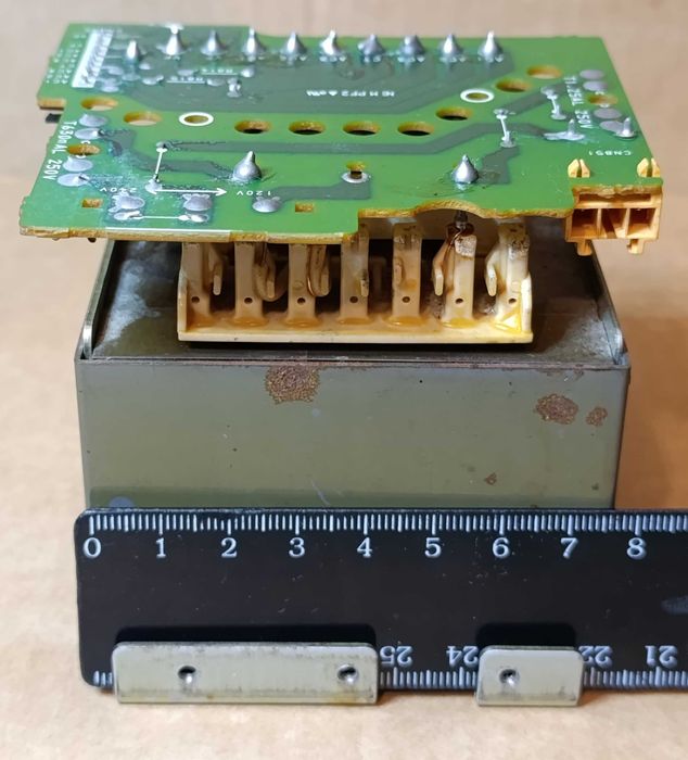 Трансформатор (SONY HCD-H33D).