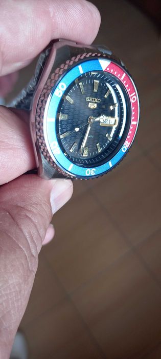 Relógio Seiko 5 Automático Pepsi