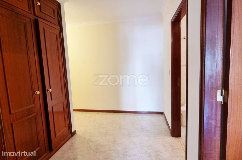 T2 com 116 m² – Áreas Amplas, Excelente Distribuição e Parqueamento...