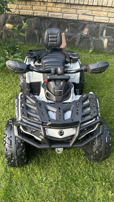 Квадроцикл дитячий Can Am Outlander 4x4 24V квадроцикл для дитини