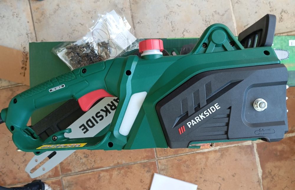 Motosserra elétrica Parkside 1600W nova