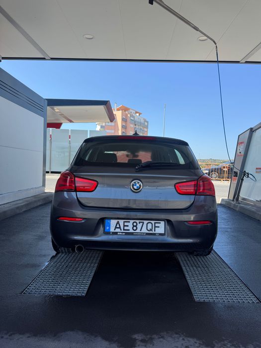 BMW 114 — fotografia 5