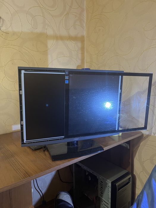 Продам монитор для компа