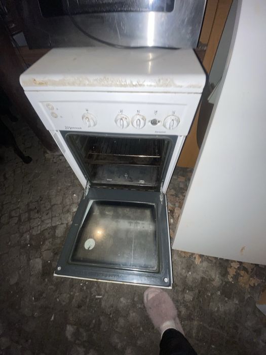 Sprzedam kuchrnke gazowa