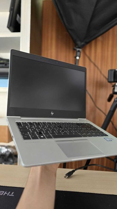 Computador Portátil HP EliteBook 830 G5 [Garantia] i5 + 8GB RAM + SSD NVMe + W11 Pro [Grau A / Como novo]