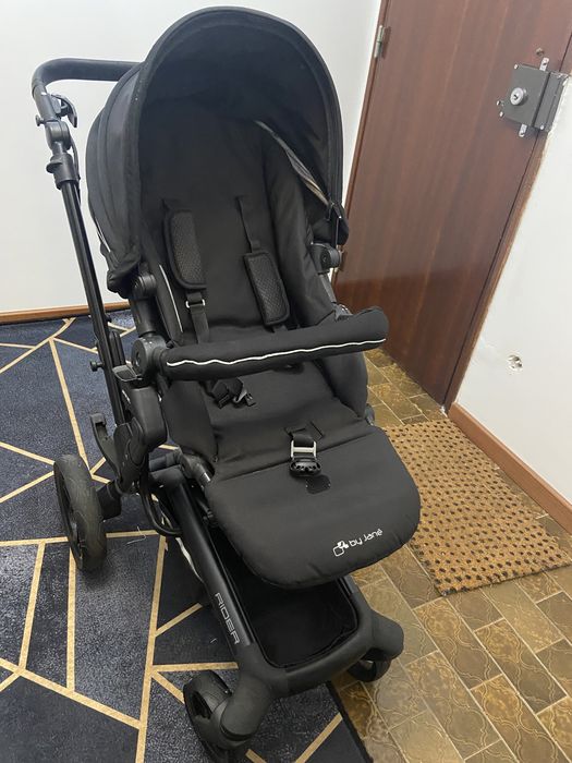 Carrinho de bebe e ovo jané430007380692193281