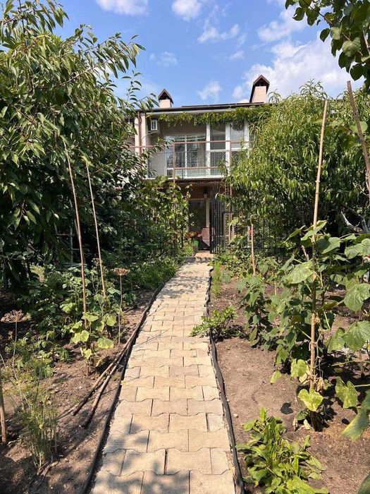 Продаж котеджу масив Перший Парковий
