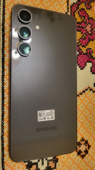 Samsung Galaxy S24 FE 8/128GB
