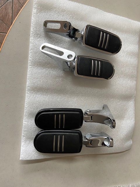 PODNÓŻKI HARLEY ELECTRA ROAD GLIDE 09-