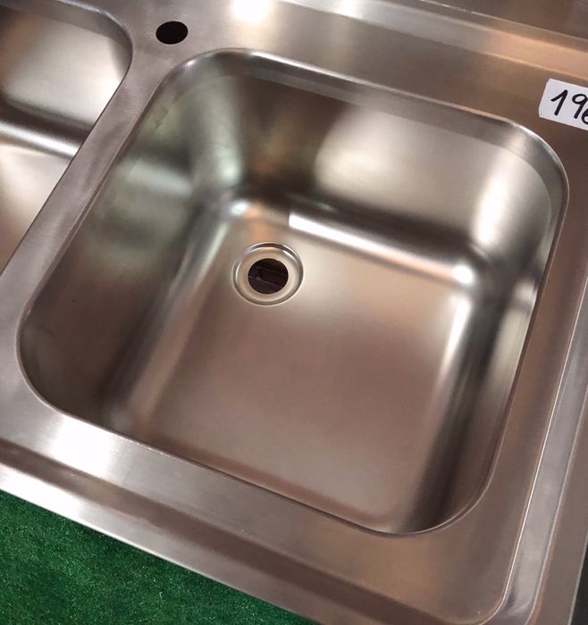 Lava-louça industrial em aço inoxidável