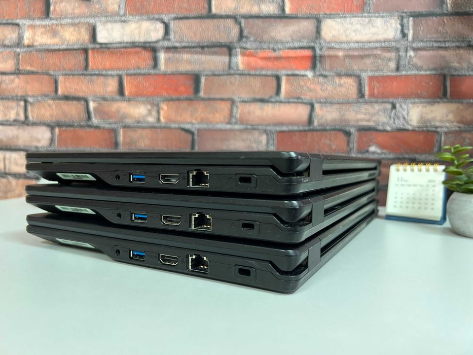 Ноутбук Fujitsu LIFEBOOK E449·i3-7020U·8GB+SSD 128·14"HD·Гарантія 9міс