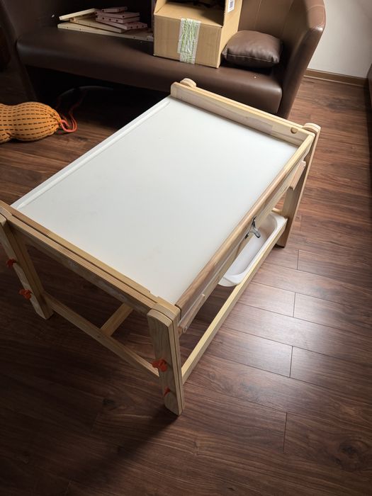 Biurko dziecięce IKEA FLISAT – Stan BDB