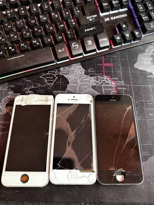 Iphone 5 с доступом в меню 3 штуки