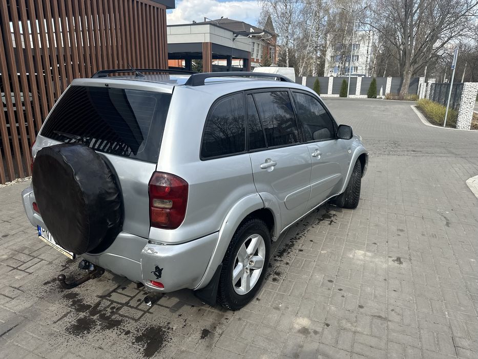 Продам Toyota RAV 4