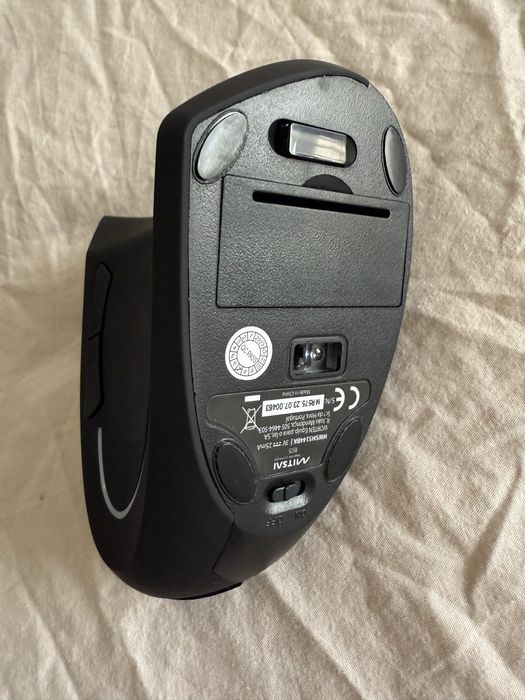 Ergonomic wireless mouse R575 como novo