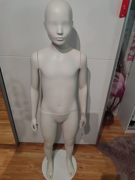 Manekin młodzieżowy ok. 146 cm (z H&M)