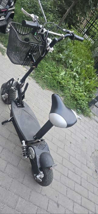 Hulajnoga elektryczna