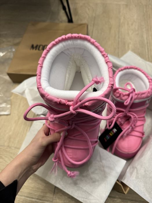 Moon Boot рожеві 35–38 | теплі зимові чоботи