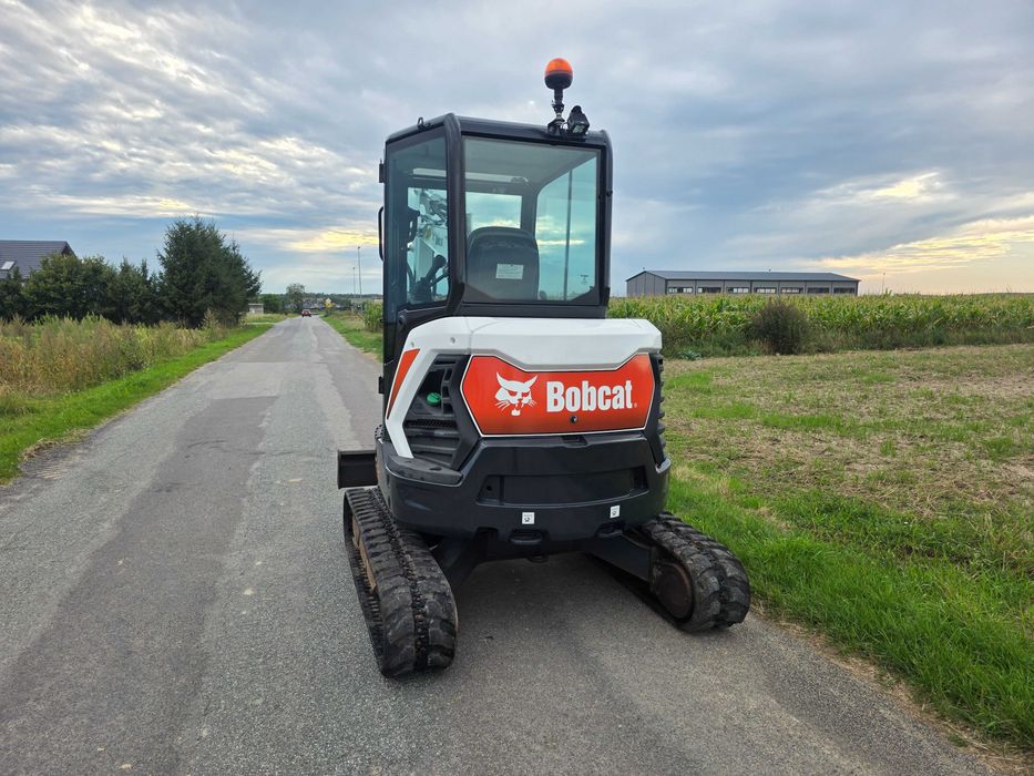 Minikoparka gąsienicowa Bobcat E35Z