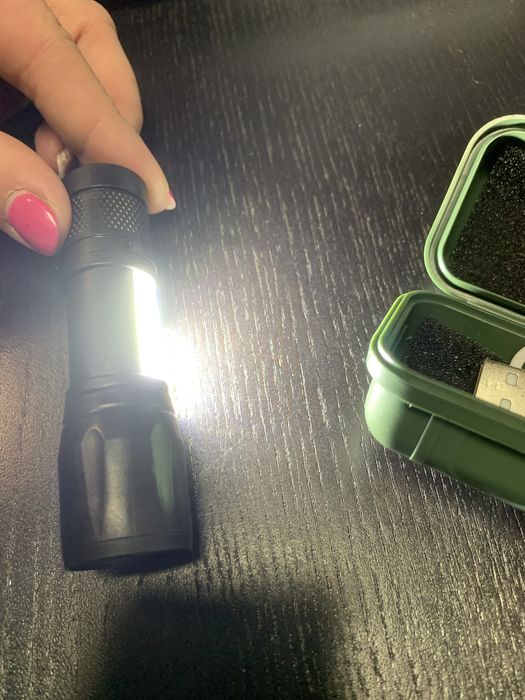 Lanterna de carregar por USB