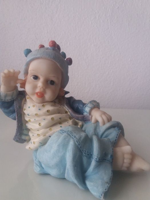 Bonitos bonecos em cerãmica os 2 =10€