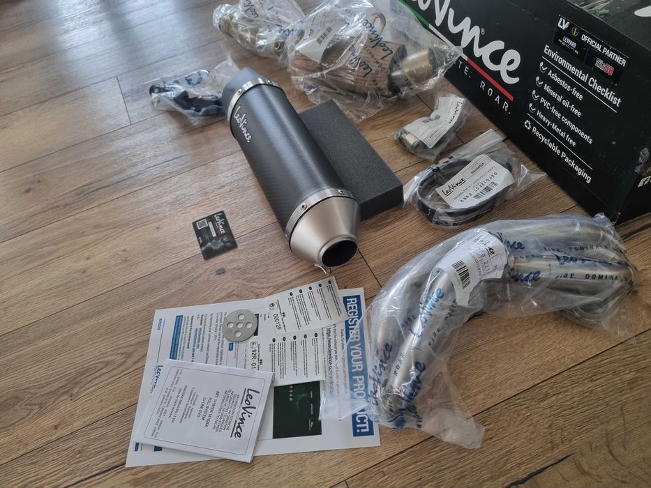 ねむ様 Kawasaki Z650 Z 650 oraz Ninja 650 Tłumik Wydech LeoVince 2017