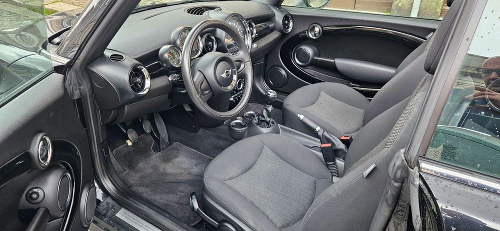 MINI Cabrio One — foto 6