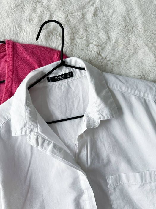 Біла сорочка Mango 100 %котон
Розмір М