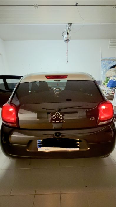 Citroen C1  ……..