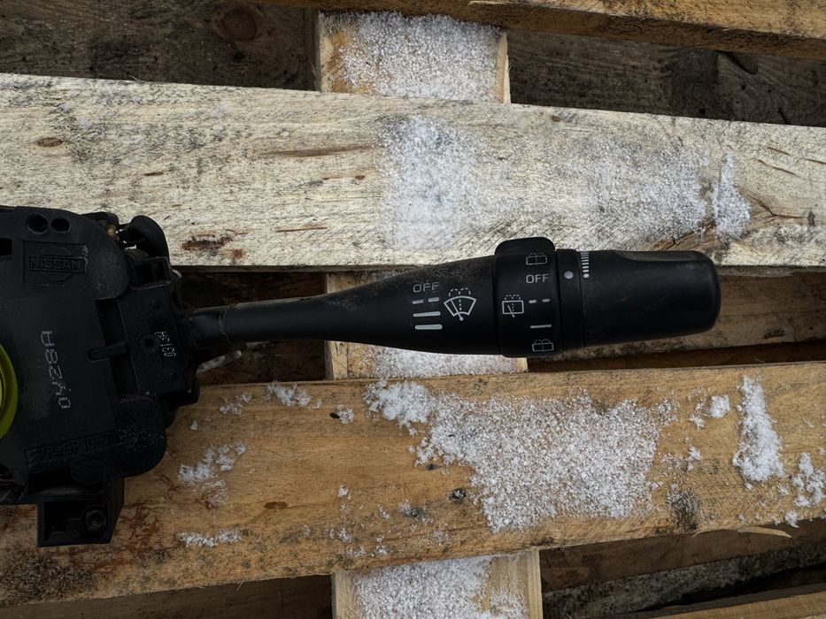 Підрульовий перемикач nissan patrol y61 нісан патрол у61