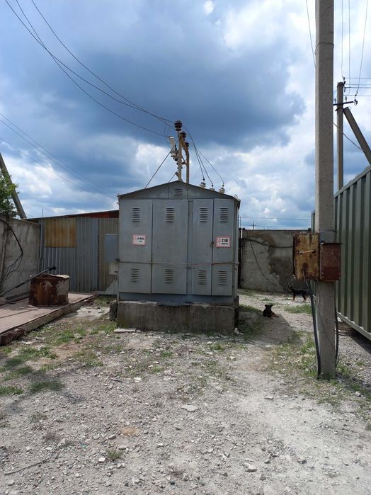 Лицензированную  организация с производственной и ремонтной базой