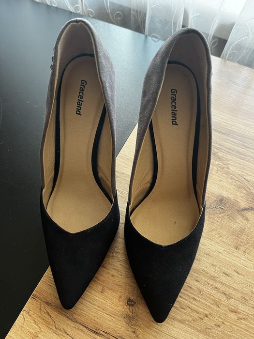 Туфлі-лодочки Graceland