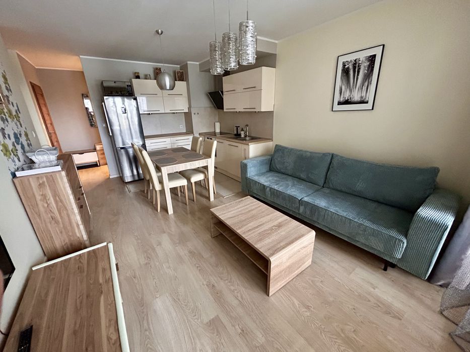 Reda mieszkanie z miejscem w hali garazowej, balkon