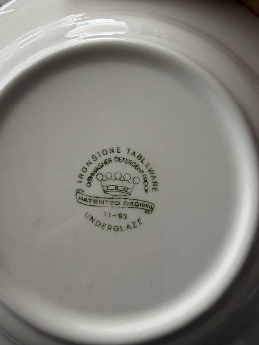 4 Pratos de Sopa Ironstone Tableware – padrão clássico azul466038941025587205