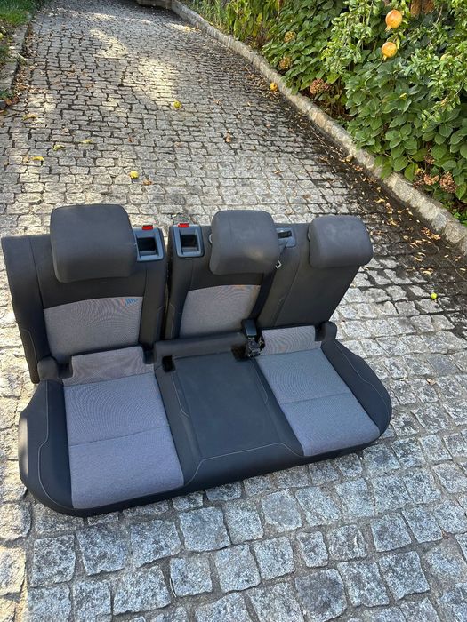 Conjunto Bancos Golf 7