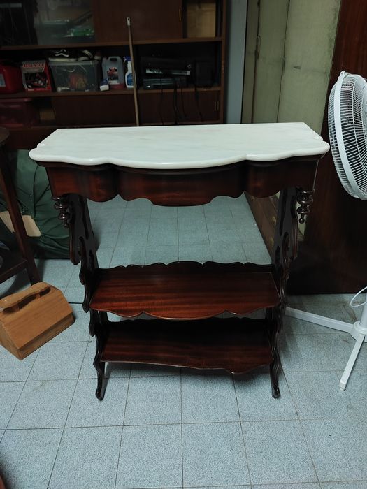 Mesa de apoio antiga