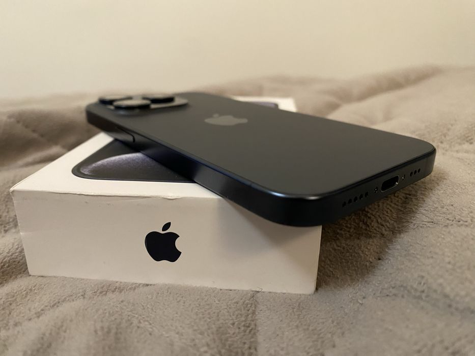 Iphone 15 pro 128gb 93% bateria jak nowy!