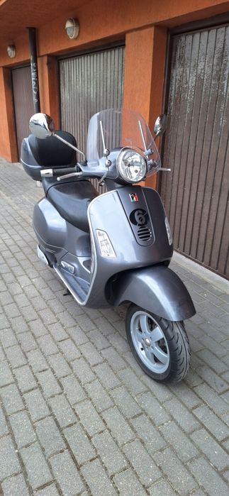 Piaggio Vespa GT 200 L