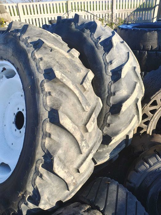 Komplet kół traktor Renault 80KM 13.6R24 i 16.9R34 Stomil Galaxy