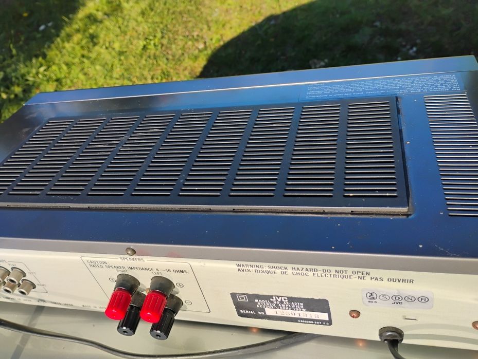 Zintegrowany Wzmacniacz JVC  AX-A2TN 2x35 w 4 - 16 ohm