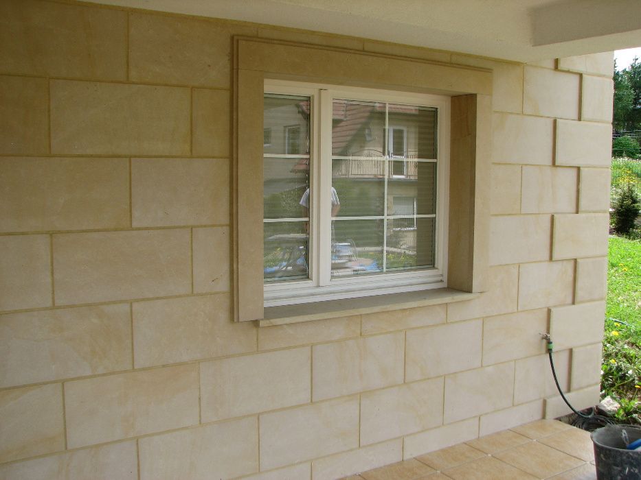 Matowe płyty elewacyjne z kamienia 1,5 cm - na ścianę, taras, elewacja