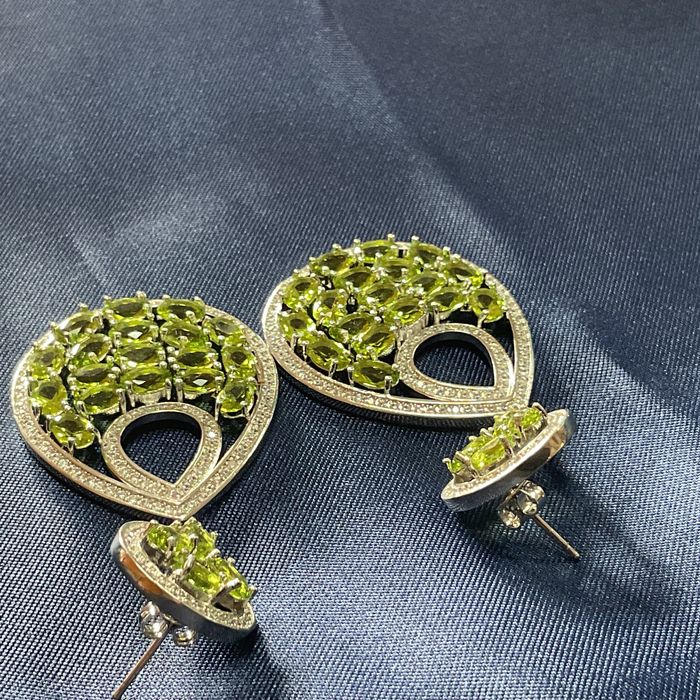 Brincos prata 925 medidas de 6 cm